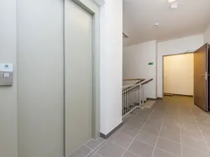 Pronájem bytu 2+kk, Praha - Hodkovičky, Šífařská, 52 m2