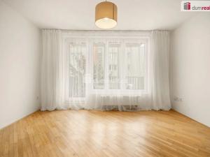 Pronájem bytu 1+kk, Praha - Strašnice, Počernická, 33 m2