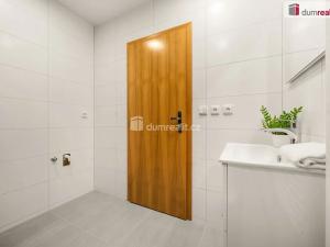 Pronájem bytu 1+kk, Praha - Strašnice, Počernická, 33 m2
