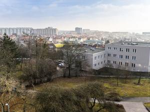 Pronájem bytu 3+kk, Praha - Kobylisy, Mirovická, 68 m2