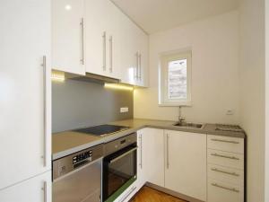 Pronájem bytu 2+kk, Praha - Vinohrady, Slezská, 72 m2