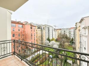Prodej bytu 2+1, Praha - Vinohrady, Třebízského, 86 m2