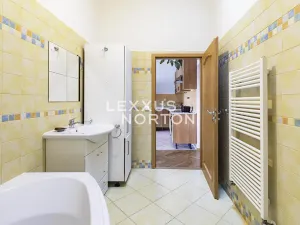 Prodej bytu 2+kk, Praha - Holešovice, Stupkova, 71 m2