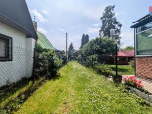 Prodej chaty, Káraný, 85 m2