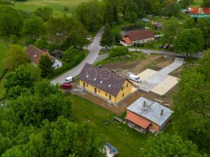 Prodej bytu 3+kk, Černá v Pošumaví - Bližná, 83 m2
