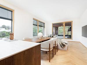 Pronájem bytu 4+kk, Praha - Dejvice, Pod Juliskou, 114 m2