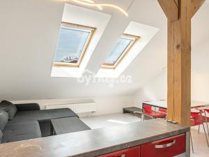 Pronájem bytu 3+kk, Praha - Žižkov, Kubelíkova, 75 m2