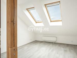Pronájem bytu 3+kk, Praha - Žižkov, Kubelíkova, 75 m2