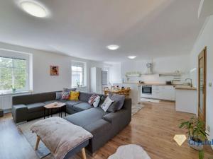 Prodej bytu 3+kk, Mariánské Lázně, Nákladní, 112 m2