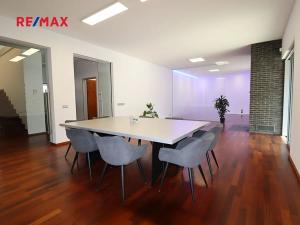 Prodej kanceláře, Tuchoměřice, Ve Zběrušce, 429 m2