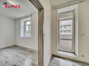 Pronájem bytu 2+kk, Milovice, Slepá, 38 m2