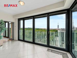 Prodej bytu 2+kk, Praha - Žižkov, Olšanská, 80 m2