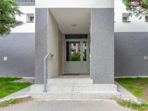 Prodej bytu 4+1, Plzeň, Rabštejnská, 78 m2