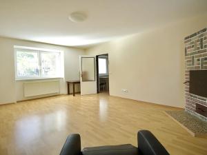 Pronájem rodinného domu, Kamýk nad Vltavou, 550 m2