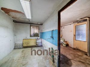 Prodej rodinného domu, Běštín, 193 m2