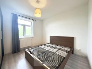 Pronájem bytu 2+kk, Milovice, Slepá, 42 m2