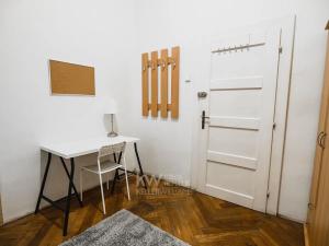 Pronájem bytu 4+kk, Praha - Nové Město, V jámě, 95 m2
