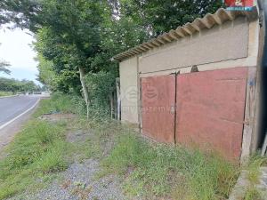 Prodej pozemku pro bydlení, Plzeň, Pod Vinicemi, 2025 m2