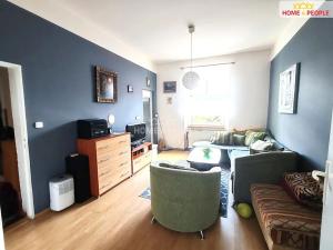 Prodej bytu 3+1, Karlovy Vary, Chebská, 69 m2