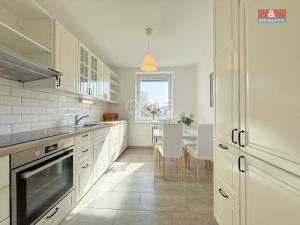 Prodej bytu 2+1, Strakonice - Strakonice I, Palackého náměstí, 62 m2