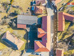 Prodej výrobních prostor, Načeradec, Zámecké náměstí, 1800 m2