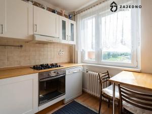 Prodej bytu 3+1, Brno, Okrouhlá, 74 m2