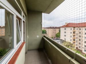 Pronájem bytu 2+kk, Praha - Vršovice, Kišiněvská, 48 m2