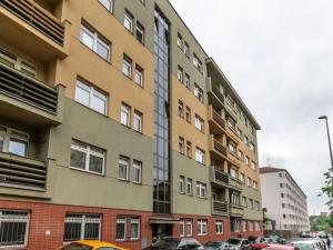 Pronájem bytu 2+kk, Praha - Vršovice, Kišiněvská, 48 m2