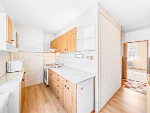 Pronájem bytu 3+1, Tachov, Sládkova, 91 m2