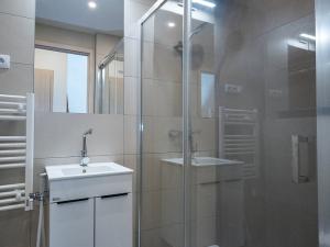 Pronájem rodinného domu, Praha - Březiněves, Na poli, 150 m2