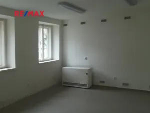 Pronájem obchodního prostoru, Polička, Tylova, 129 m2