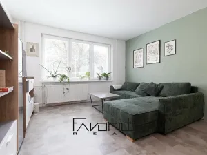 Prodej bytu 2+1, Ostrava, Břustkova, 62 m2
