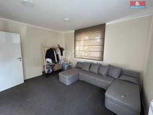 Pronájem bytu 3+1, Louny, Osvoboditelů, 80 m2