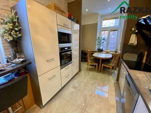 Prodej bytu 3+1, Mariánské Lázně, Ruská, 101 m2