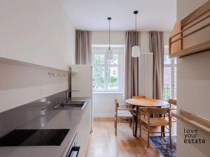 Pronájem bytu 2+kk, Praha - Vinohrady, Sázavská, 50 m2