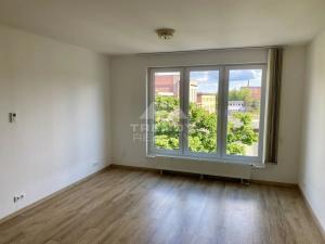 Prodej bytu 1+kk, Plzeň, Stehlíkova, 36 m2