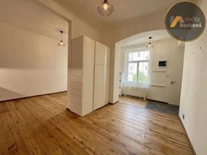 Pronájem bytu 4+kk, Praha - Vršovice, Charkovská, 74 m2