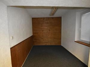 Pronájem obchodního prostoru, Jeseník, Lipovská, 75 m2