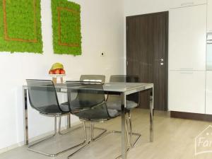 Pronájem bytu 2+kk, Olomouc, Novosadský dvůr, 60 m2