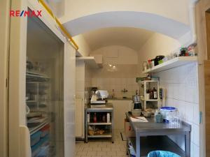 Pronájem obchodního prostoru, Praha - Karlín, Křižíkova, 90 m2
