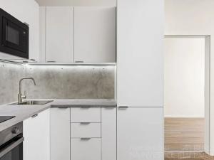 Pronájem bytu 2+kk, Praha - Hloubětín, Laponská, 52 m2