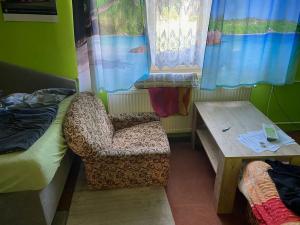 Prodej rodinného domu, Chvojenec, 180 m2