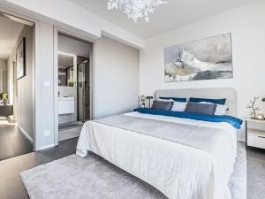 Prodej bytu 5+kk, Praha - Hostavice, Českobrodská, 119 m2