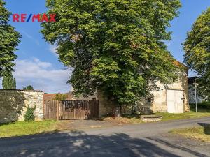 Prodej zemědělské usedlosti, Počedělice, 2500 m2