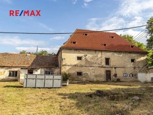 Prodej zemědělské usedlosti, Počedělice, 2500 m2