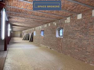 Pronájem kanceláře, Praha, Údolní, 1390 m2
