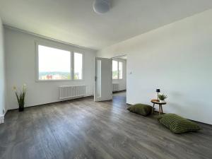 Pronájem bytu 1+1, Litvínov, Školní, 35 m2