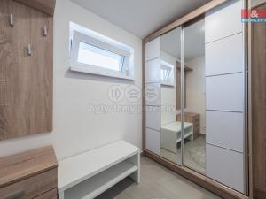 Pronájem atypického bytu, Mukařov - Žernovka, 54 m2