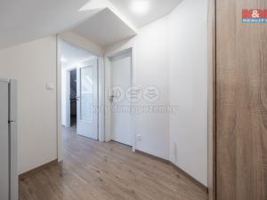 Pronájem atypického bytu, Mukařov - Žernovka, 54 m2