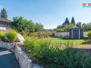 Pronájem atypického bytu, Mukařov - Žernovka, 54 m2